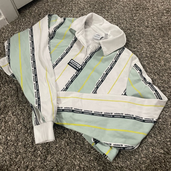 Adidas Long Sleeve Crop - Picture 2 of 8